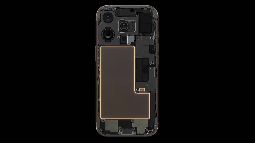 桥东苹果手机维修分享iPhone 16 Pro 系列屏幕更大，搭载 A18 Pro 芯片 